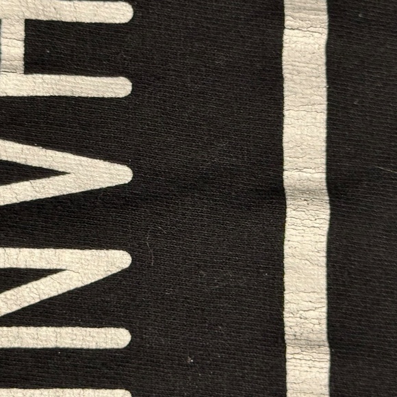 Vintage Black Shania Twain Graphic T-Shirt - Picture 5 of 6